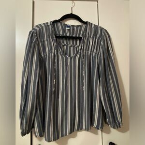 Women’s peasant top